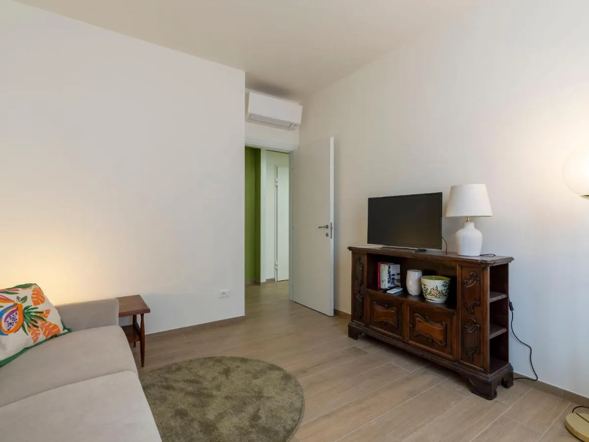 Apartment Le Palme By Interhome Sanremo